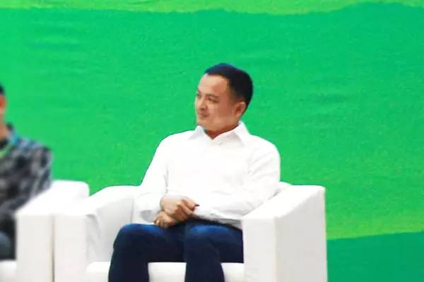 钟新球：上思可打造成“靠山吃山”的特色小镇